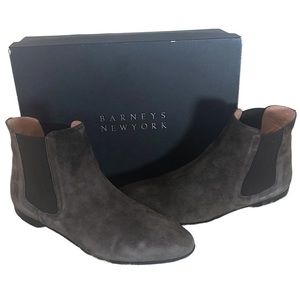 Barneys New York suede asphalt flat bootie size 40 (or 9.5)